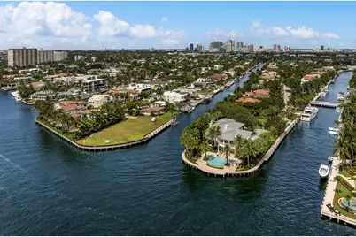 2400 Barcelona Drive, Fort Lauderdale, FL 33301 - Photo 16