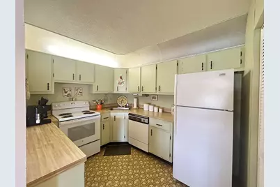 132 Lake Pine Circle #B-2, Greenacres, FL 33463 - Photo 8