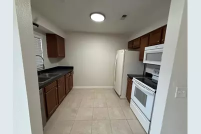 2289 SE Carnation Avenue, Port Saint Lucie, FL 34952 - Photo 8