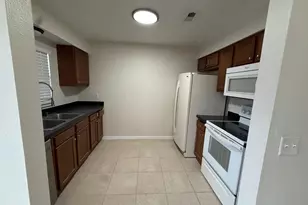 2289 SE Carnation Ave, Port Saint Lucie, FL 34952 - Photo 8