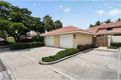 222 Old Meadow Way, Palm Beach Gardens, FL 33418 - Photo 2
