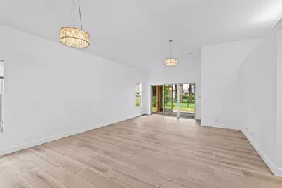 5122 Elpine Way, Riviera Beach, FL 33418 - Photo 4
