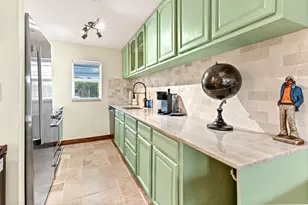 689 NE 6th Ct, Boynton Beach, FL 33435 - Photo 8