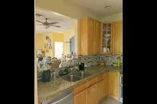 13164 NW 9th Ct, Pembroke Pines, FL 33028 - Photo 8