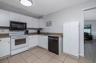 1810 SW Gemini Ln, Port Saint Lucie, FL 34984 - Photo 8