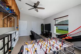 1810 SW Gemini Ln, Port Saint Lucie, FL 34984 - Photo 16