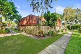 736 NW 98th Cir, Plantation, FL 33324 - Photo 30