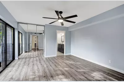 736 NW 98th Circle, Plantation, FL 33324 - Photo 16
