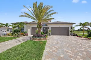 12343 SW Misty Mdw Ln, Port Saint Lucie, FL 34987 - Photo 2