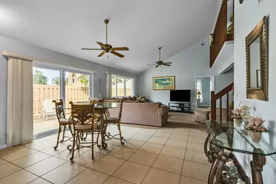 111 Maplecrest Circle, Jupiter, FL 33458 - Photo 8