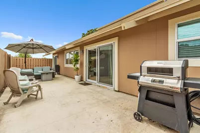 111 Maplecrest Circle, Jupiter, FL 33458 - Photo 24