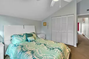 111 Maplecrest Cir, Jupiter, FL 33458 - Photo 22