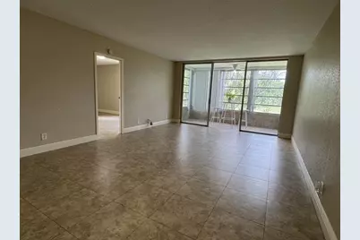 8411 Lagos De Campo Boulevard #204U, Tamarac, FL 33321 - Photo 8