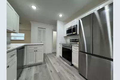 1331 W Campanelli Drive, Plantation, FL 33322 - Photo 6