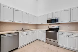 9785 Galleon Dr, West Palm Beach, FL 33411 - Photo 14