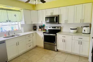 4964 Eaglewood Rd, Boynton Beach, FL 33436 - Photo 4