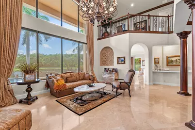 10538 Versailles Boulevard, Wellington, FL 33449 - Photo 12
