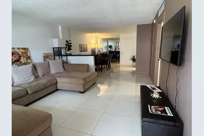 305 N Pompano Beach Boulevard #307, Pompano Beach, FL 33062 - Photo 8