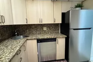 305 N Pompano Beach Blvd, Pompano Beach, FL 33062 - Photo 4