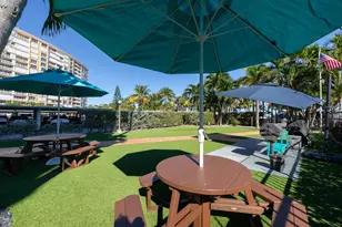305 N Pompano Beach Blvd, Pompano Beach, FL 33062 - Photo 36