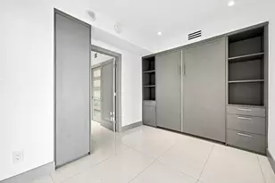 2000 Island Blvd, Aventura, FL 33160 - Photo 16