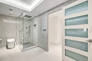 2000 Island Blvd, Aventura, FL 33160 - Photo 12