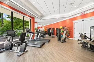 2000 Island Blvd, Aventura, FL 33160 - Photo 32