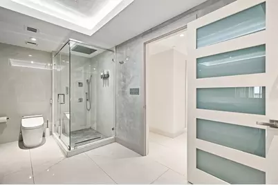 2000 Island Boulevard #2905, Aventura, FL 33160 - Photo 12