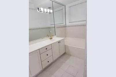5524 Boynton Gardens Drive, Boynton Beach, FL 33437 - Photo 16
