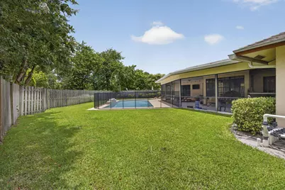 1160 Kinglet Terrace, Wellington, FL 33414 - Photo 54