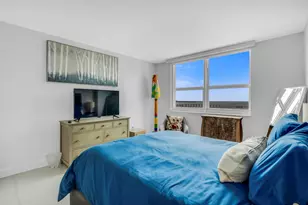1155 Brickell Bay Dr, Miami, FL 33131 - Photo 26