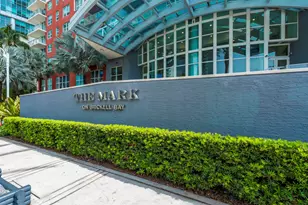 1155 Brickell Bay Dr, Miami, FL 33131 - Photo 2
