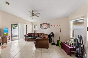 312 Bishop Rd, North Lauderdale, FL 33068 - Photo 10