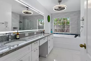 348 Eagleton Golf Dr, Palm Beach Gardens, FL 33418 - Photo 14