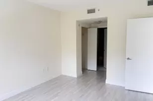 2775 NE 187th St, Miami, FL 33180 - Photo 4