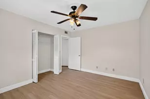 1200 SE Parkview Pl, Stuart, FL 34994 - Photo 20