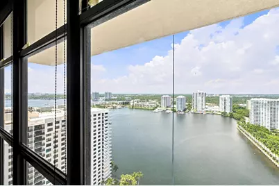 18181 NE 31st Court, Aventura, FL 33160 - Photo 16
