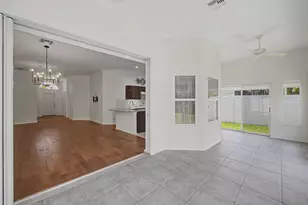 5006 SE Devenwood Way, Stuart, FL 34997 - Photo 16