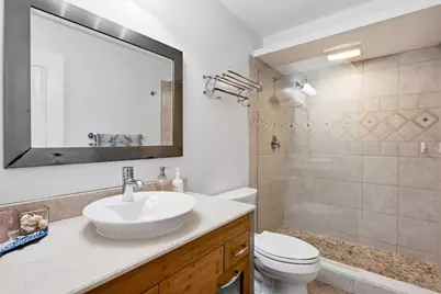 555 Banyan Tree Lane E #410, Delray Beach, FL 33483 - Photo 14
