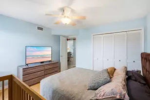 555 Banyan Tree Ln E, Delray Beach, FL 33483 - Photo 10
