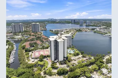18181 NE 31st Court #PH10, Aventura, FL 33160 - Photo 20