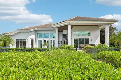 8651 SE Somerset Island Way, Jupiter, FL 33458 - Photo 36