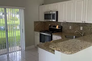 1810 SW 114th Ter, Miramar, FL 33025 - Photo 4