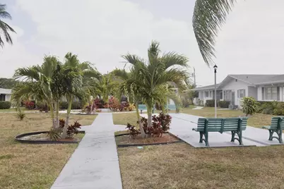 6500 Winfield Boulevard #Unit 201, Margate, FL 33063 - Photo 14