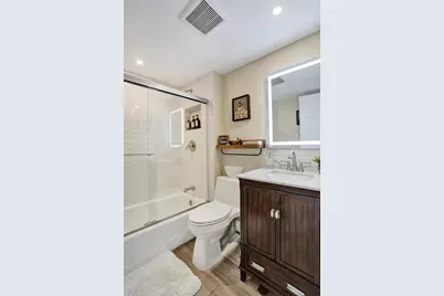 106 Royal Park Drive #2B, Oakland Park, FL 33309 - Photo 22