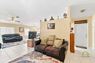 5863 Azalea Cir, West Palm Beach, FL 33415 - Photo 20