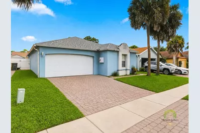 5863 Azalea Circle, West Palm Beach, FL 33415 - Photo 1
