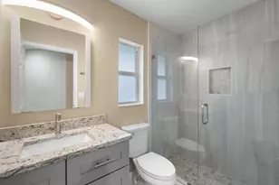 5861 NW Cullom Cir, Port Saint Lucie, FL 34986 - Photo 18