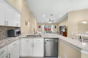 5861 NW Cullom Cir, Port Saint Lucie, FL 34986 - Photo 10