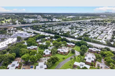 9113 SW 20th Court #A, Davie, FL 33324 - Photo 4